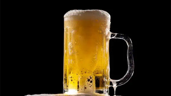 Where is the oldest operating brewery of this drink located? - Russia, Germany, Italy, UK